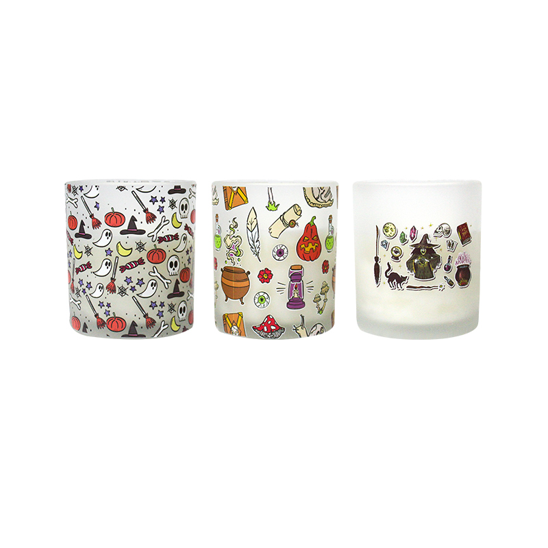 Cangkir lilin aromaterapi bermotif Halloween